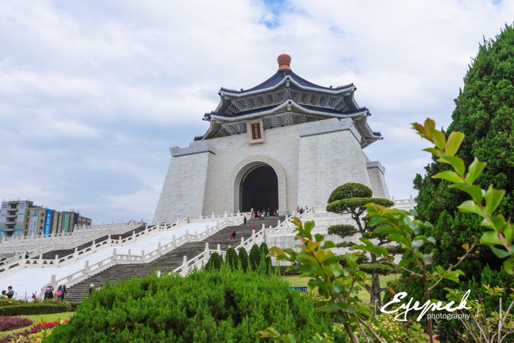 %e4%b8%ad%e6%ad%a3%e7%b4%80%e5%bf%b5%e5%a0%82%e5%a7%94%e8%a8%97%e6%96%87%e7%89%a9%e5%8f%8a%e7%a9%ba%e9%96%93%e5%bb%ba%e7%af%89%e6%a1%88-001