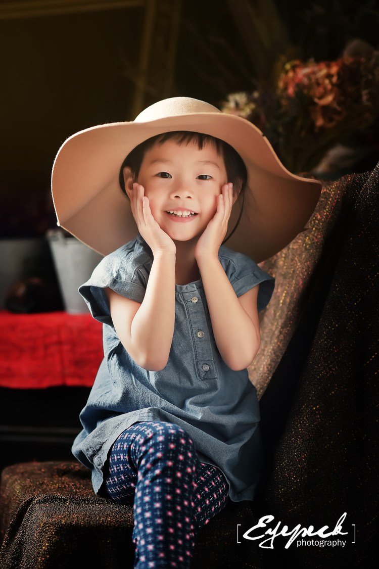 twins-%e5%85%92%e7%ab%a5%e4%ba%ba%e5%83%8f%e5%af%ab%e7%9c%9f-1